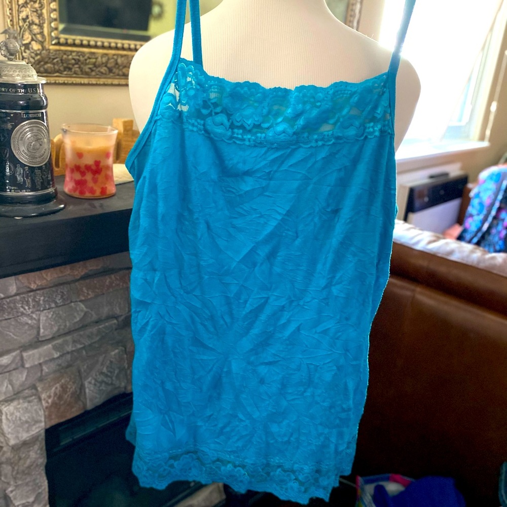 Maurices crinkle cami size 1